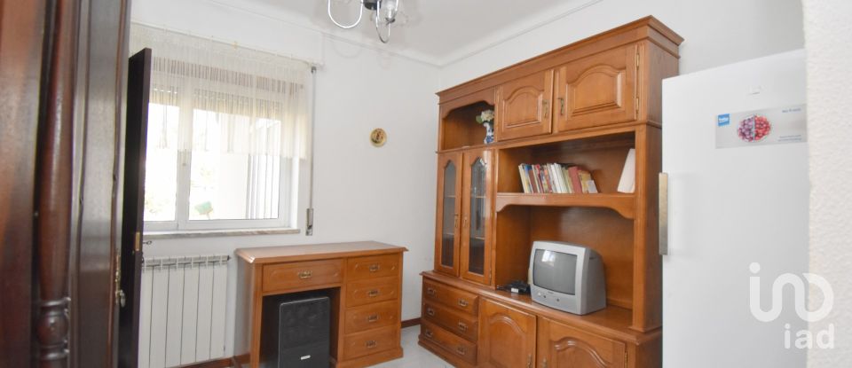 Maison traditionnelle T4 à Miranda do Corvo de 385 m²