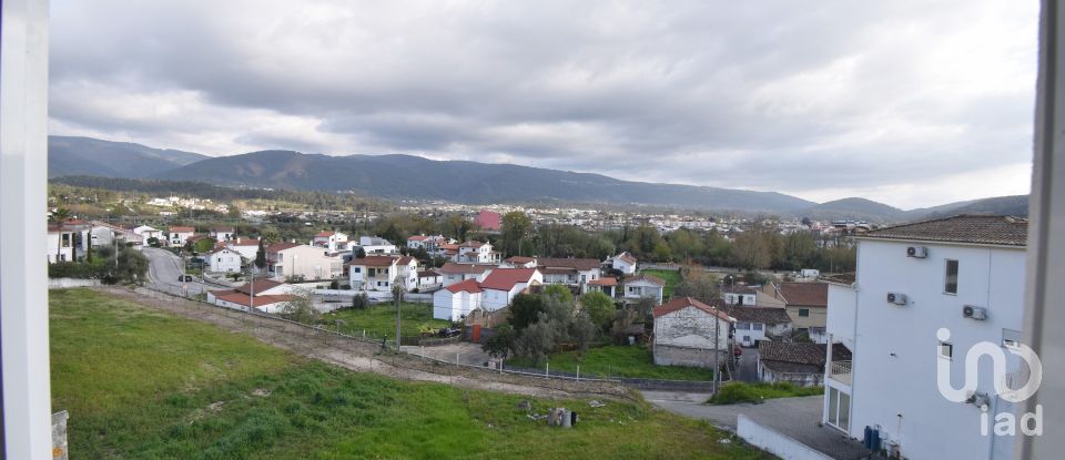 Maison traditionnelle T4 à Miranda do Corvo de 385 m²