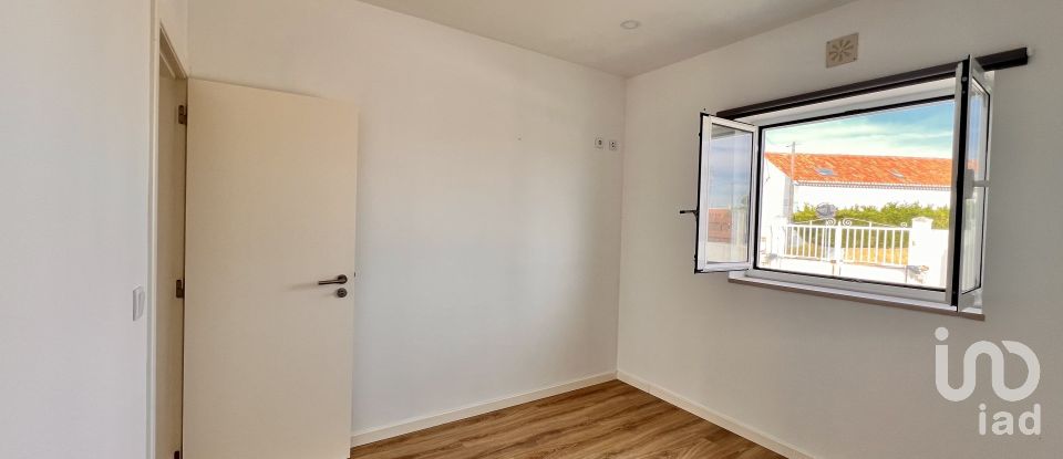 Maison T2 à Santo Isidoro de 123 m²