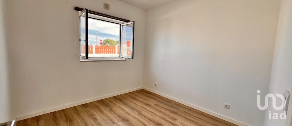 Maison T2 à Santo Isidoro de 123 m²