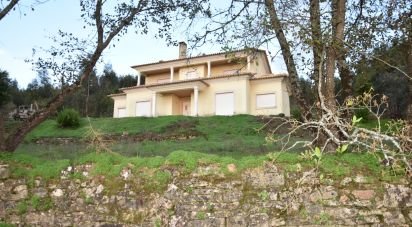 Maison T5 à Igreja Nova do Sobral de 240 m²