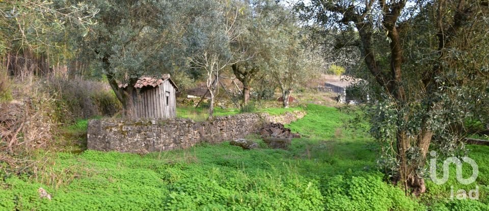 Moradia T5 em Igreja Nova do Sobral de 240 m²