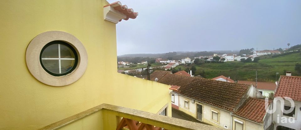 Maison T4 à Carvoeira e Carmões de 151 m²