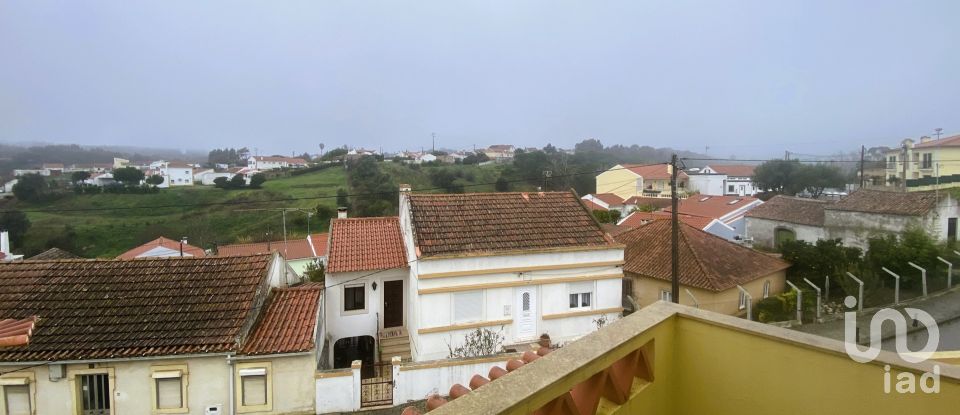 Maison T4 à Carvoeira e Carmões de 151 m²