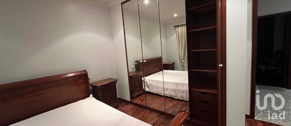 Moradia T4 em São Mamede de Infesta e Senhora da Hora de 252 m²