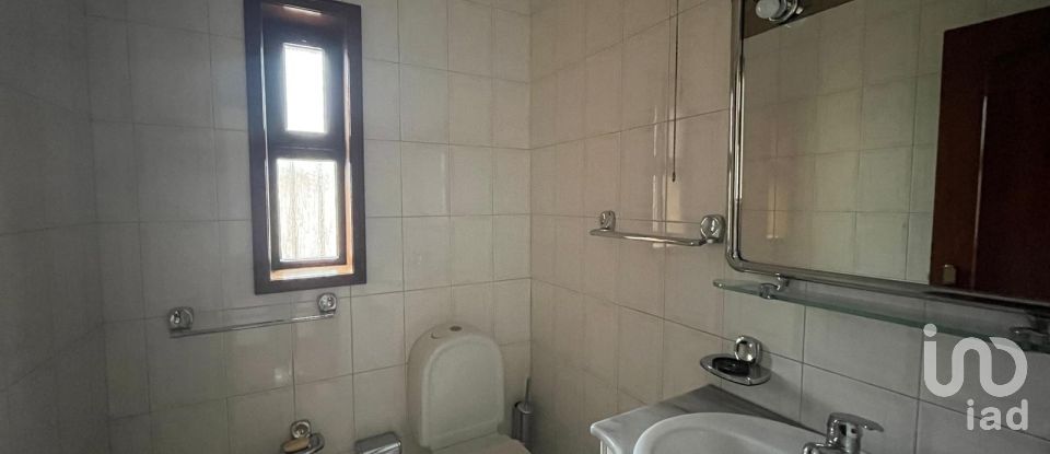 Moradia T4 em São Mamede de Infesta e Senhora da Hora de 252 m²