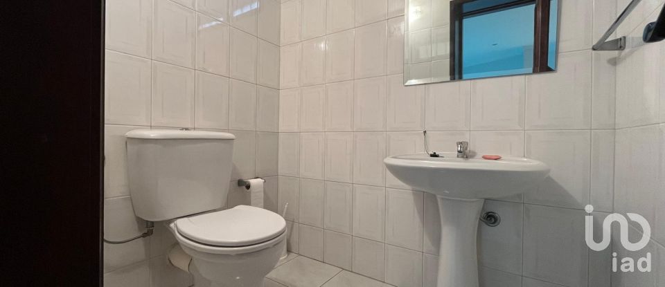 Moradia T4 em São Mamede de Infesta e Senhora da Hora de 252 m²