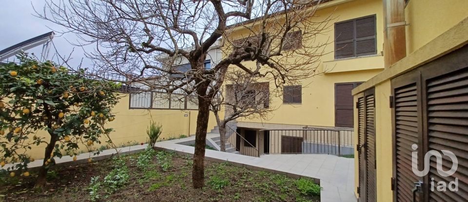 Moradia T4 em São Mamede de Infesta e Senhora da Hora de 252 m²