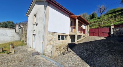 Maison T2 à Labruja de 175 m²