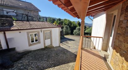 Maison T2 à Labruja de 175 m²