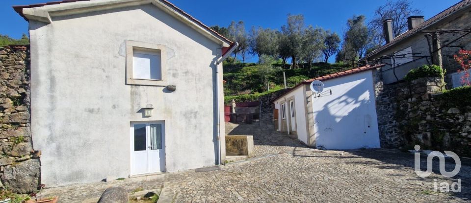 Maison T2 à Labruja de 175 m²