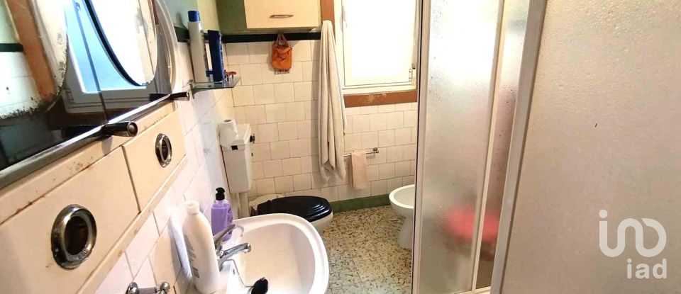 Maison T4 à Vila e Roussas de 228 m²