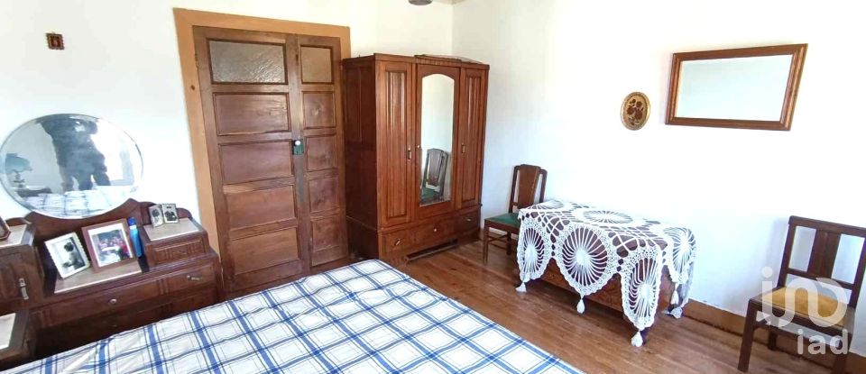 Maison T4 à Vila e Roussas de 228 m²