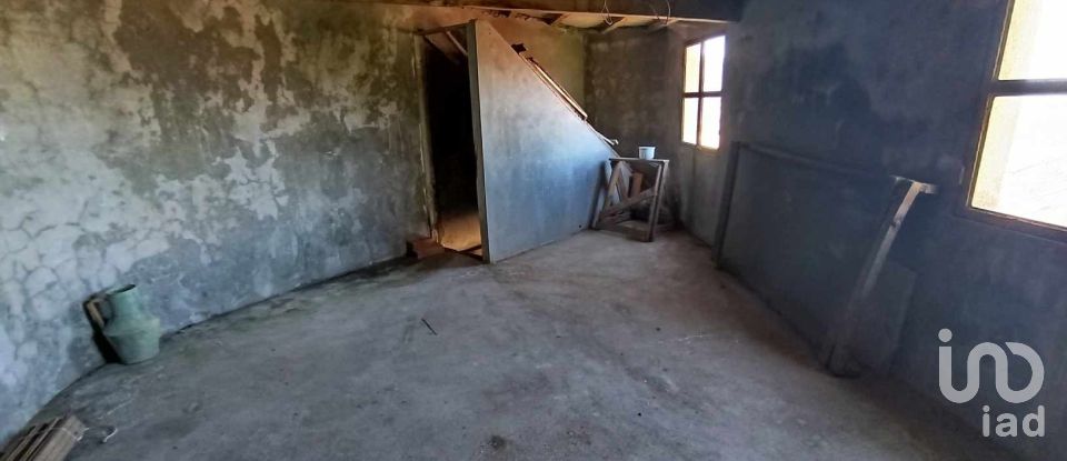 Maison T4 à Vila e Roussas de 228 m²