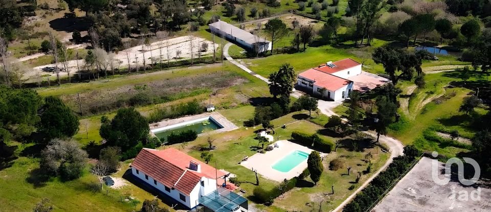 Farm T5 in Cortiçadas de Lavre e Lavre of 250 m²