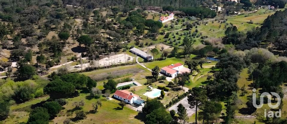 Farm T5 in Cortiçadas de Lavre e Lavre of 250 m²