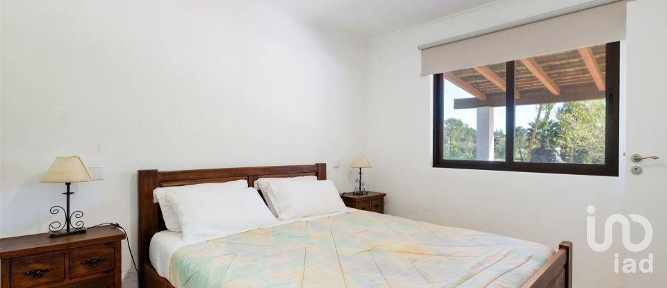 Farm T5 in Cortiçadas de Lavre e Lavre of 250 m²