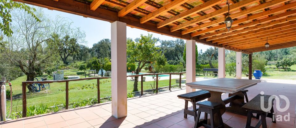 Farm T5 in Cortiçadas de Lavre e Lavre of 250 m²