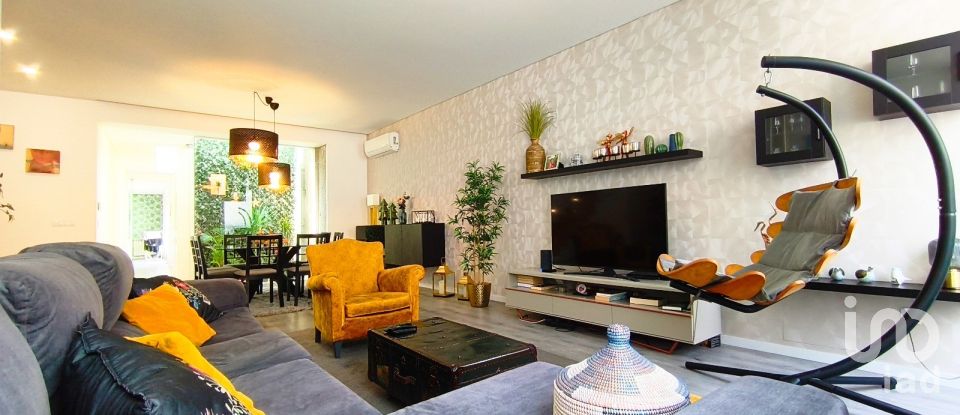 Maison T4 à Viana do Castelo (Santa Maria Maior e Monserrate) e Meadela de 219 m²