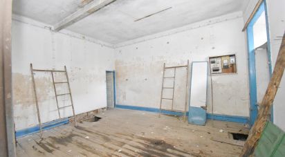 Maison traditionnelle T6 à Lousã e Vilarinho de 261 m²