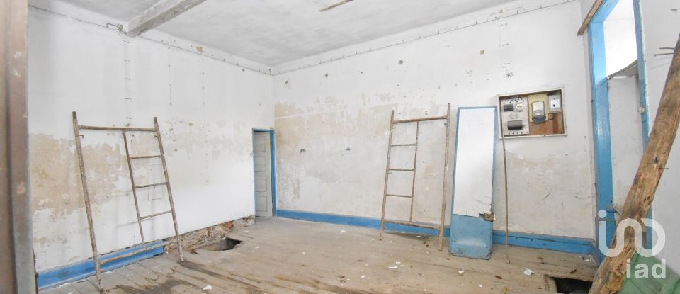 Casa tradicional T6 em Lousã e Vilarinho de 261 m²