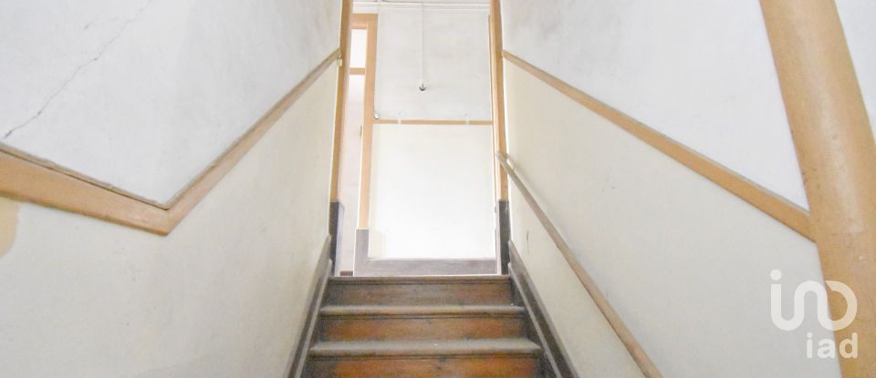 Casa tradicional T6 em Lousã e Vilarinho de 261 m²