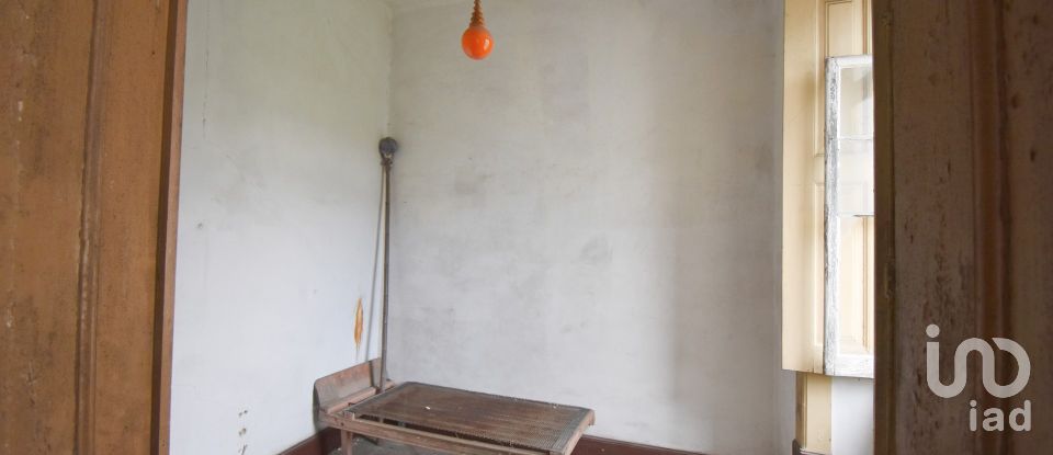 Casa tradicional T6 em Lousã e Vilarinho de 261 m²