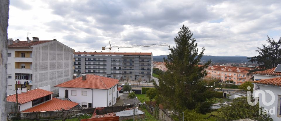 Casa tradicional T6 em Lousã e Vilarinho de 261 m²