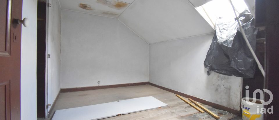 Casa tradicional T6 em Lousã e Vilarinho de 261 m²