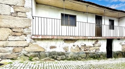 Maison T4 à Oura de 144 m²