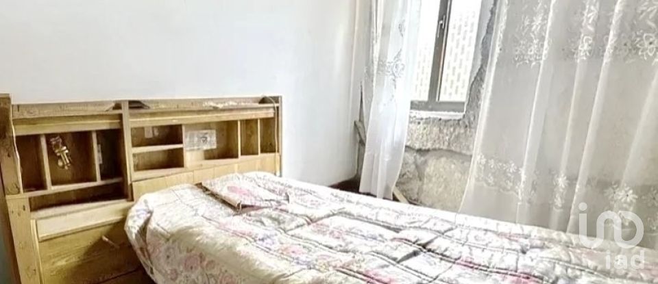 Moradia T4 em Oura de 144 m²