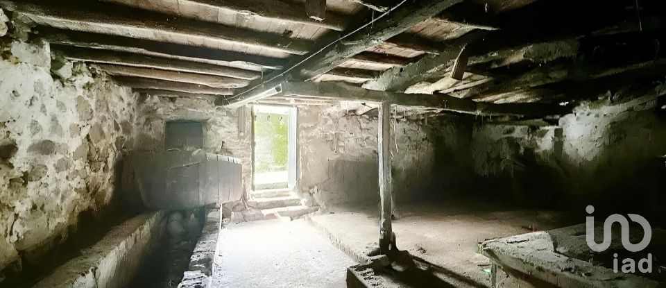 Moradia T4 em Oura de 144 m²