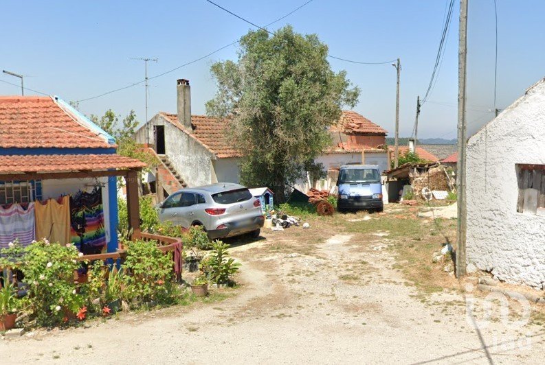 Moradia T3 em Almoster de 270 m²