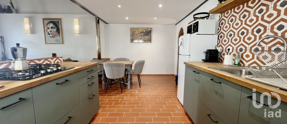 Maison de ville T3 à Bensafrim e Barão de São João de 95 m²