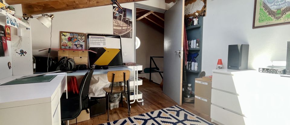 Maison de ville T3 à Bensafrim e Barão de São João de 95 m²