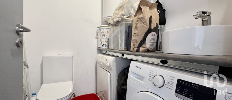 Maison de ville T3 à Bensafrim e Barão de São João de 95 m²