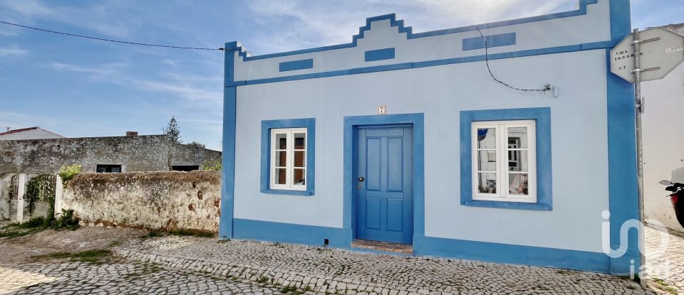 Maison de ville T3 à Bensafrim e Barão de São João de 95 m²