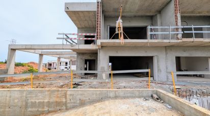 Maison T4 à Estômbar e Parchal de 250 m²