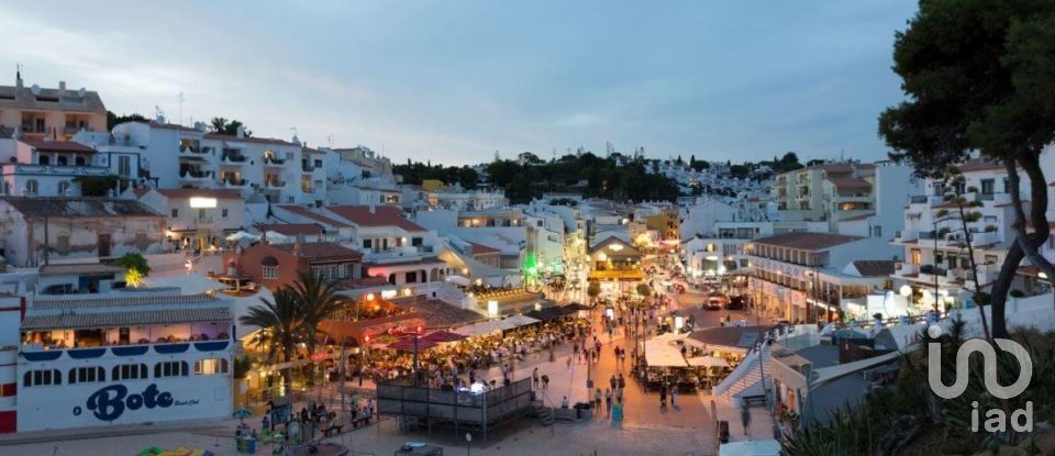 Moradia T4 em Estômbar e Parchal de 250 m²