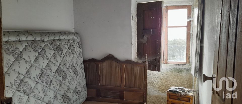 Traditional house T3 in Ardegão, Freixo e Mato of 117 m²