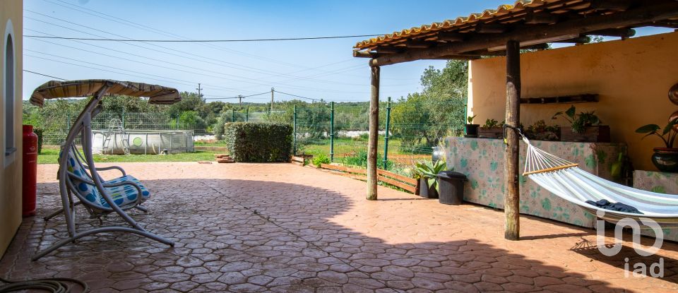 Ferme T4 à Alcantarilha e Pêra de 207 m²
