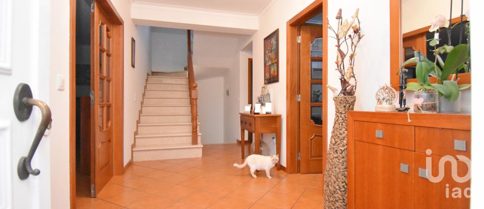 Maison traditionnelle T5 à Foz de Arouce e Casal de Ermio de 431 m²