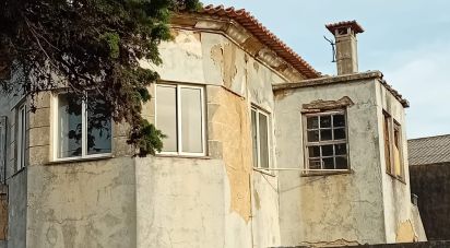 Maison T4 à Espinho de 230 m²