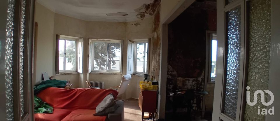 Maison T4 à Espinho de 230 m²