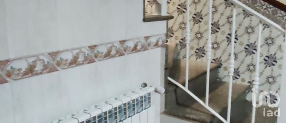 Lodge T4 in Oliveira do Hospital e São Paio de Gramaços of 109 m²