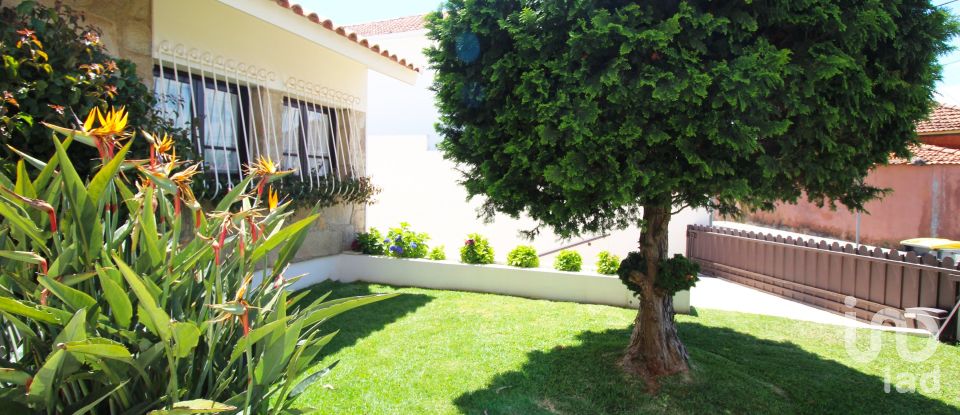 Maison T5 à Anta E Guetim de 619 m²