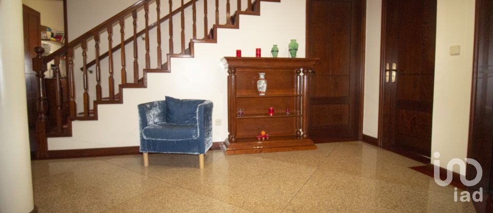 Maison T5 à Anta E Guetim de 619 m²