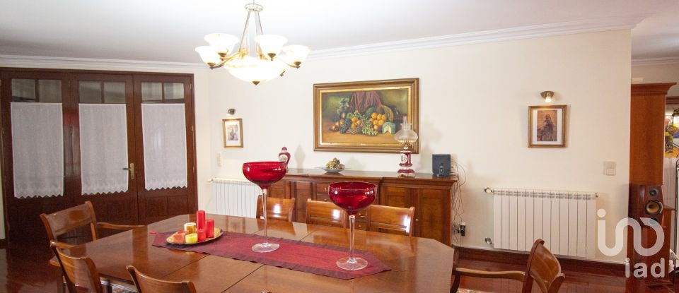 Maison T5 à Anta E Guetim de 619 m²