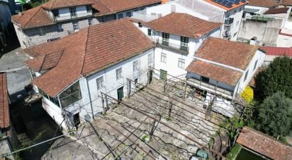 Maison T11 à Vila Cova da Lixa e Borba de Godim de 1 272 m²