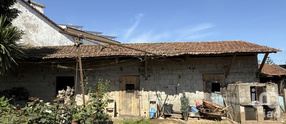 Moradia T11 em Vila Cova da Lixa e Borba de Godim de 1 272 m²